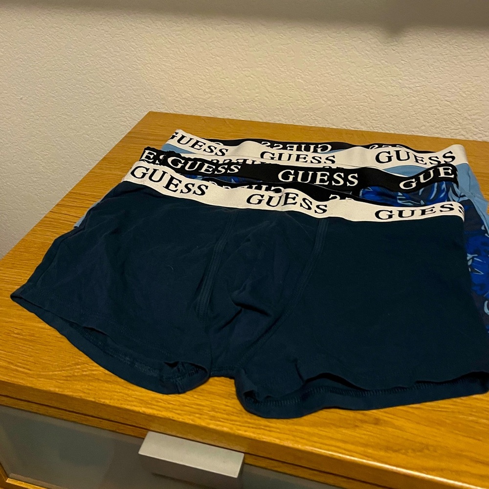 3 Guess brand boxer briefs XL (European)